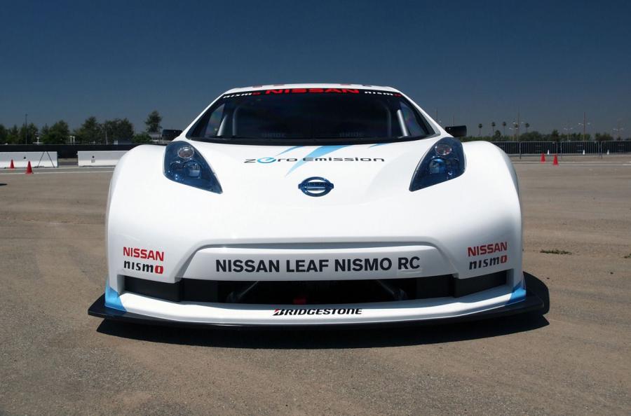  Nissan Leaf NISMO RC Concept 2013 года  (фото 25 из 27)